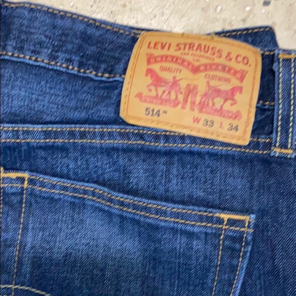 Levi 514 pants worn 1x size 33waist 34 lenth